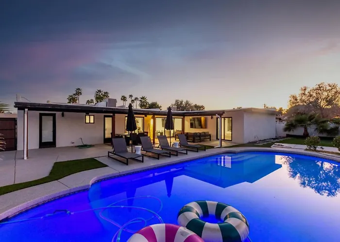 Luxury 4br Retreat Heated Pool, Mini Golf And Bbq * Phoenix
