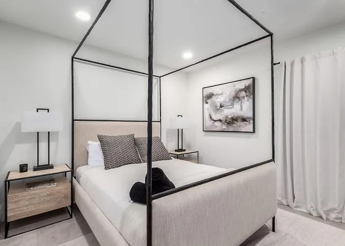 Luxury 4br Retreat Heated Pool, Mini Golf And Bbq * Phoenix