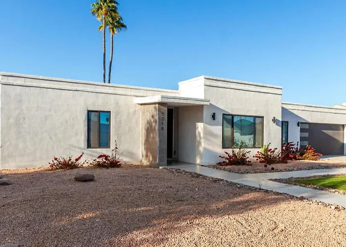 Luxury 4br Retreat Heated Pool, Mini Golf And Bbq * Phoenix